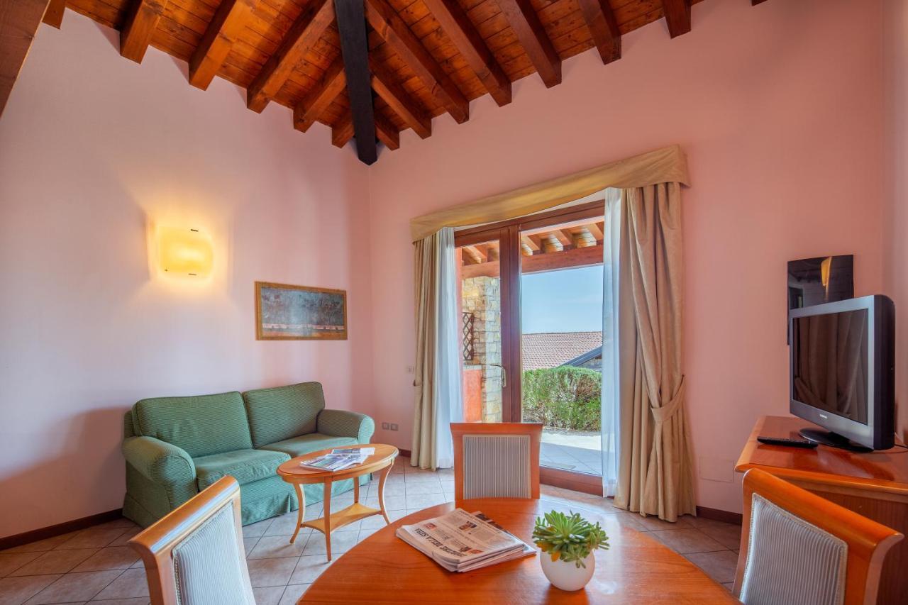 Domina Borgo Degli Ulivi - Garda Lake Gardone Riviera Extérieur photo