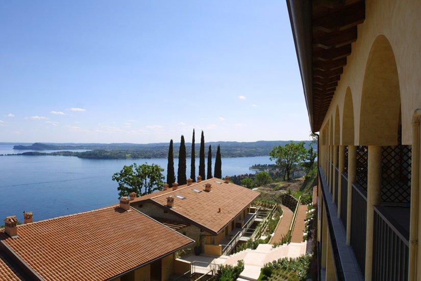 Domina Borgo Degli Ulivi - Garda Lake Gardone Riviera Extérieur photo
